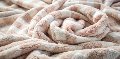 Κουβέρτες Διπλές Βαμβακερές | Γαρύφαλλο - Λευκά Είδη